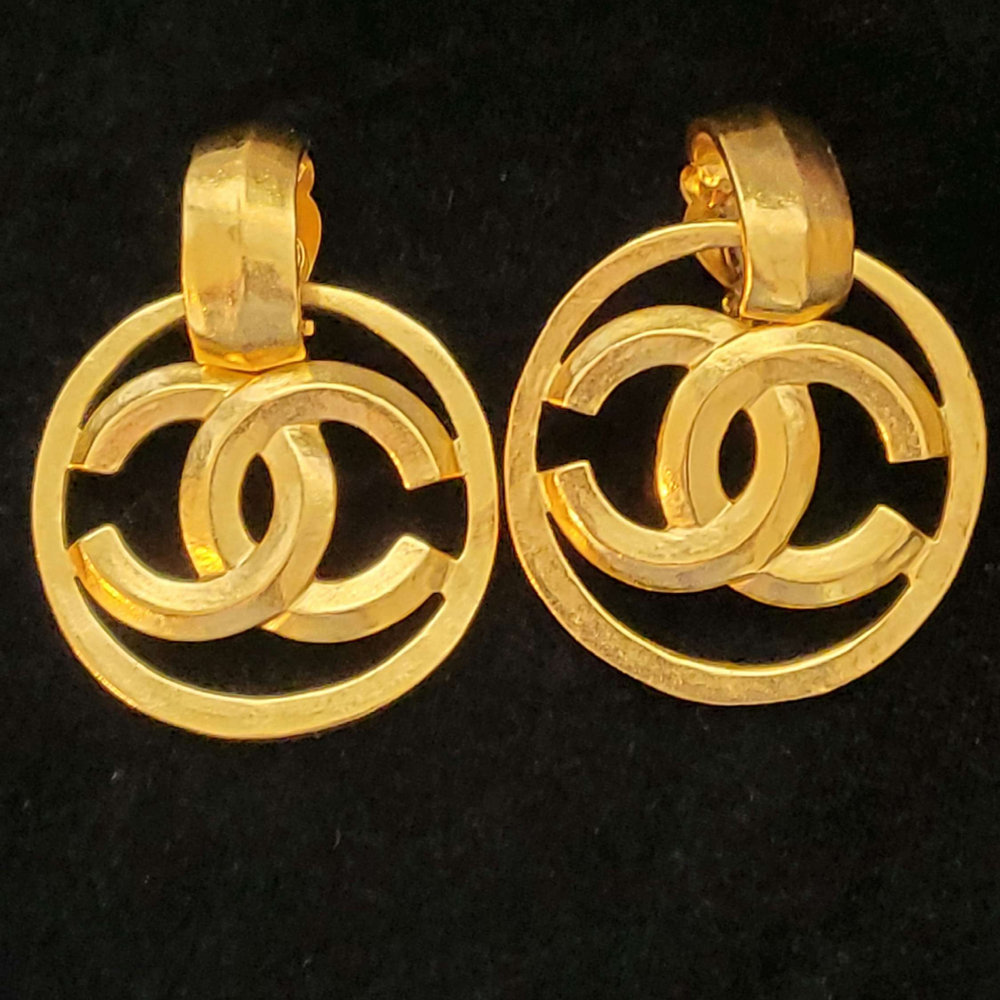 Chanel vintage gold and crystal necklace